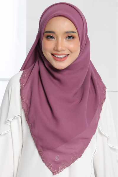 Defect  Mahsuri │Dark Mauve Defect  Mahsuri │Dark Mauve